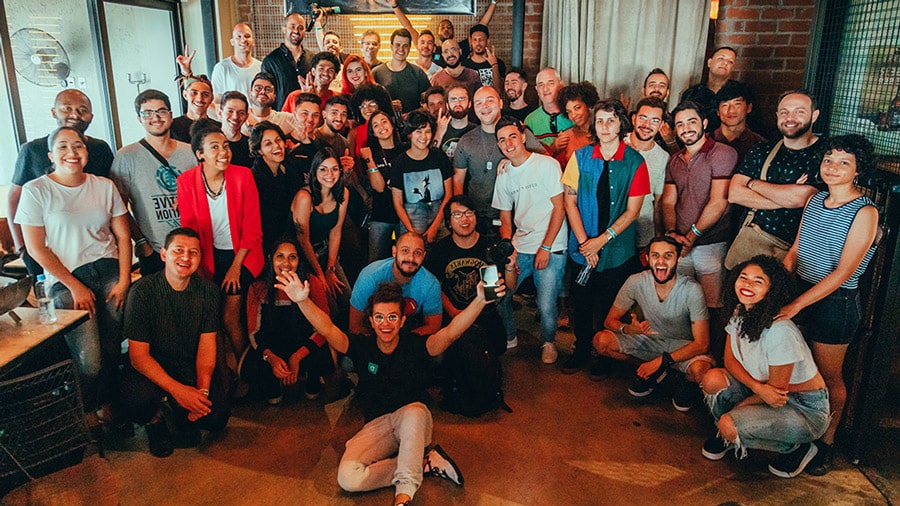 10 tipos de eventos corporativos - eventos team building - OCTOGON